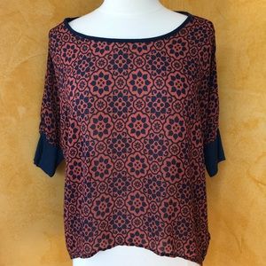 Chloe K floral flowy top